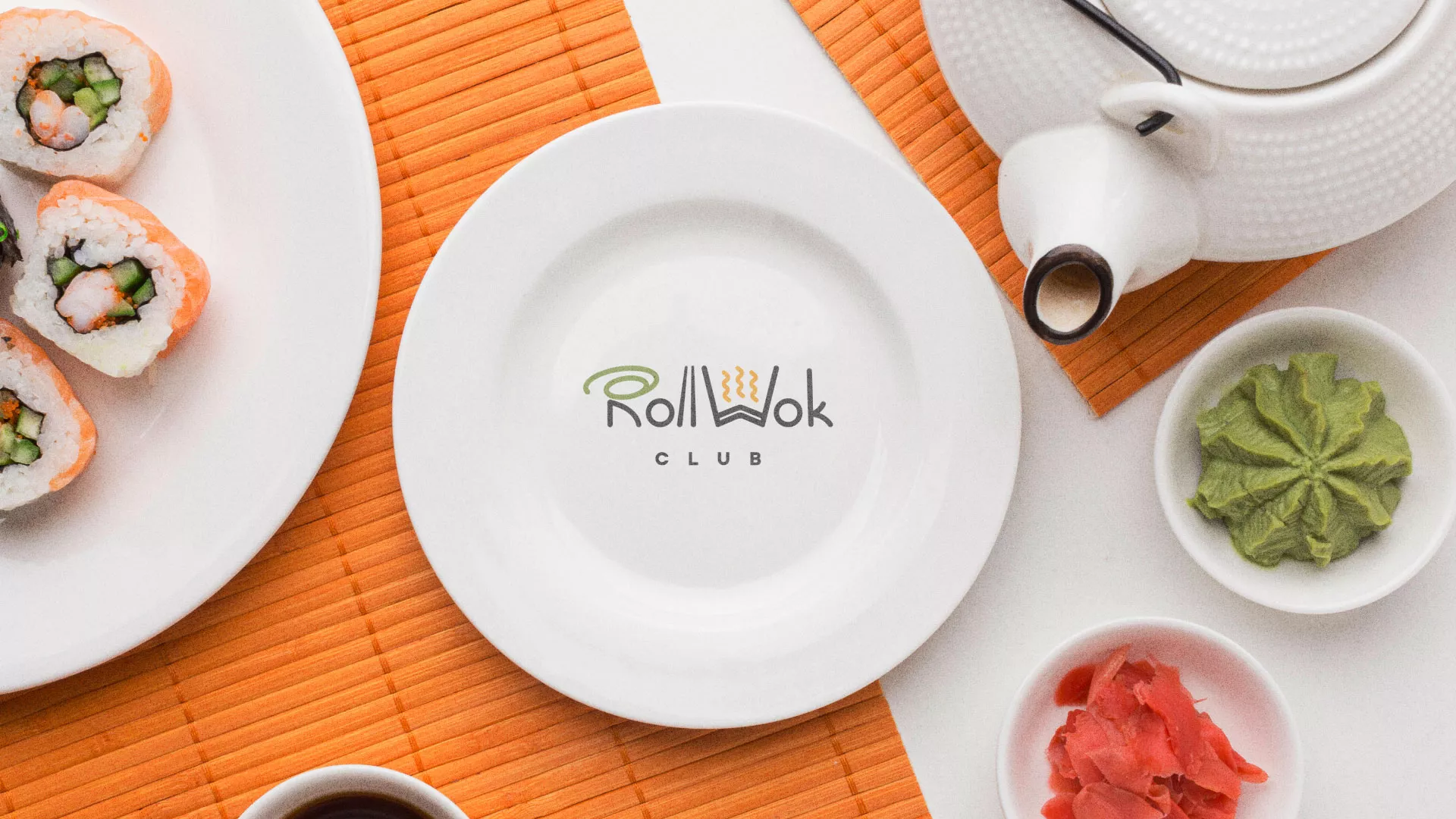 Разработка логотипа и фирменного стиля в Нижнем Тагиле для суши-бара «Roll Wok Club» Разработка логотипа и фирменного стиля в Нижнем Тагиле для суши-бара «Roll Wok Club»